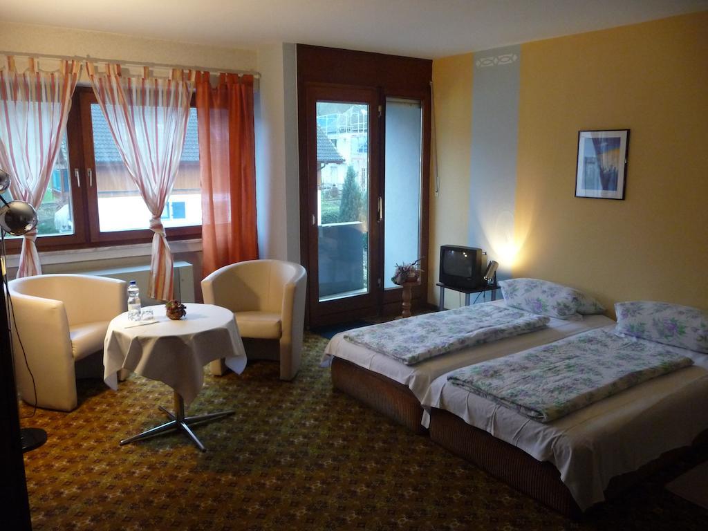 Hotel-Garni-Sonnenlay Bernkastel-Kues Zimmer foto